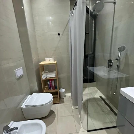 Xhm Apartment *